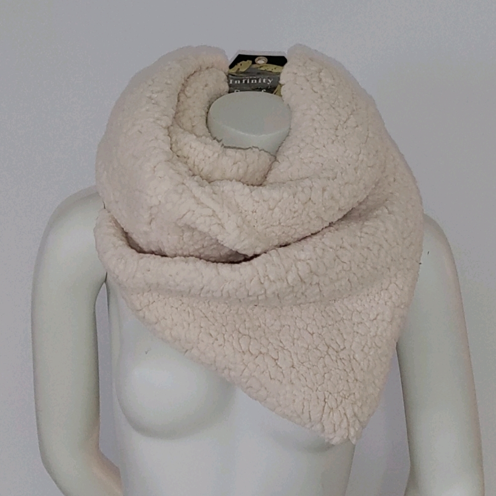 Sherpa infinity scarf